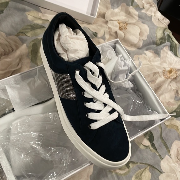 New Jildor YAYA Sneakers - Picture 4 of 5